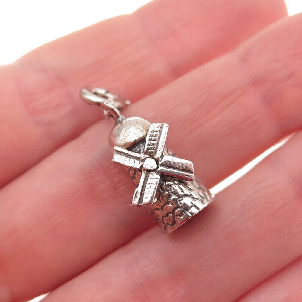 925 Sterling Silver Vintage Windmill Spring Ring Lock Oxidized 3D Charm Pendant